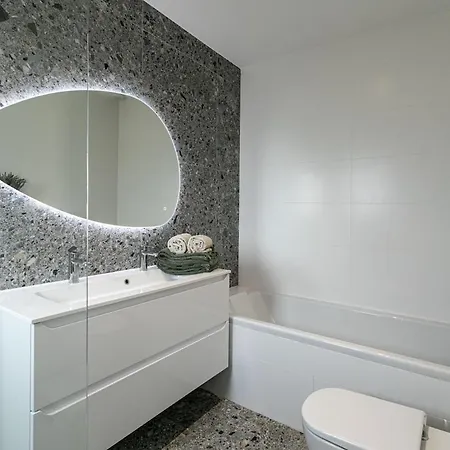 Margaux With Private Pool & Sea View Villa *