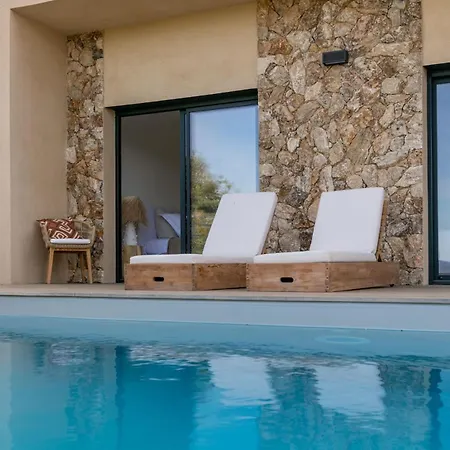 Margaux With Private Pool & Sea View 빌라 콩카