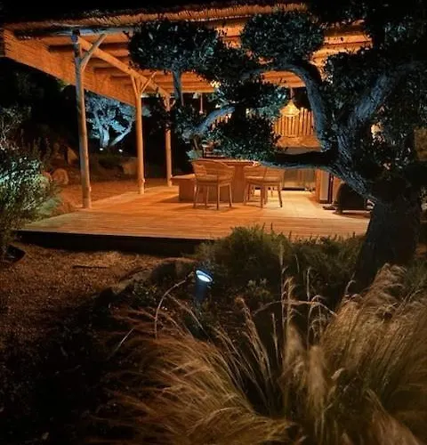 Margaux With Private Pool & Sea View Villa