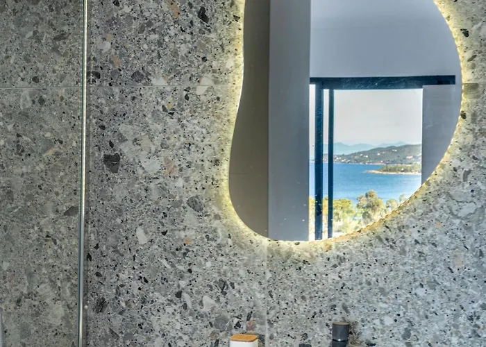 Villa Margaux With Private Pool & Sea View Conca