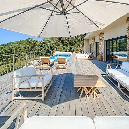 Margaux With Private Pool & Sea View Вилла