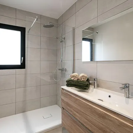 Villa Margaux With Private Pool & Sea View Conca