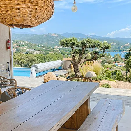 Margaux With Private Pool & Sea View Villa *